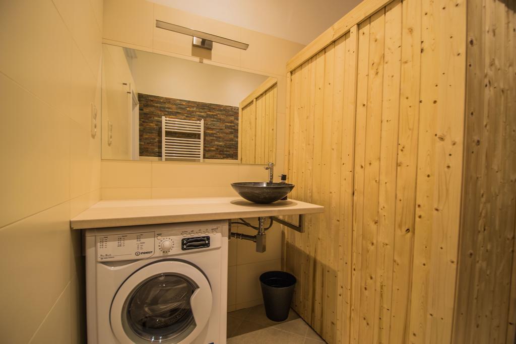 Ruterra With Sauna And Billiards Appartamento Praga